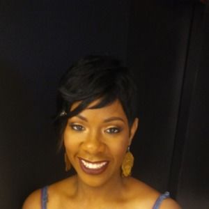 Meet your Posher, Denetra